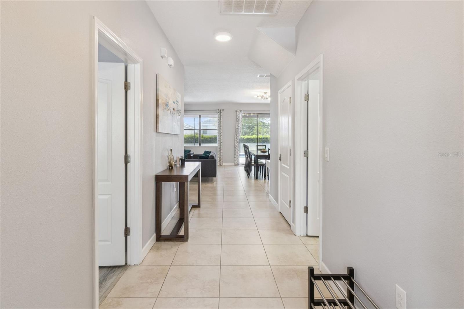 9027 Shadow Mountain St Property Photo 4