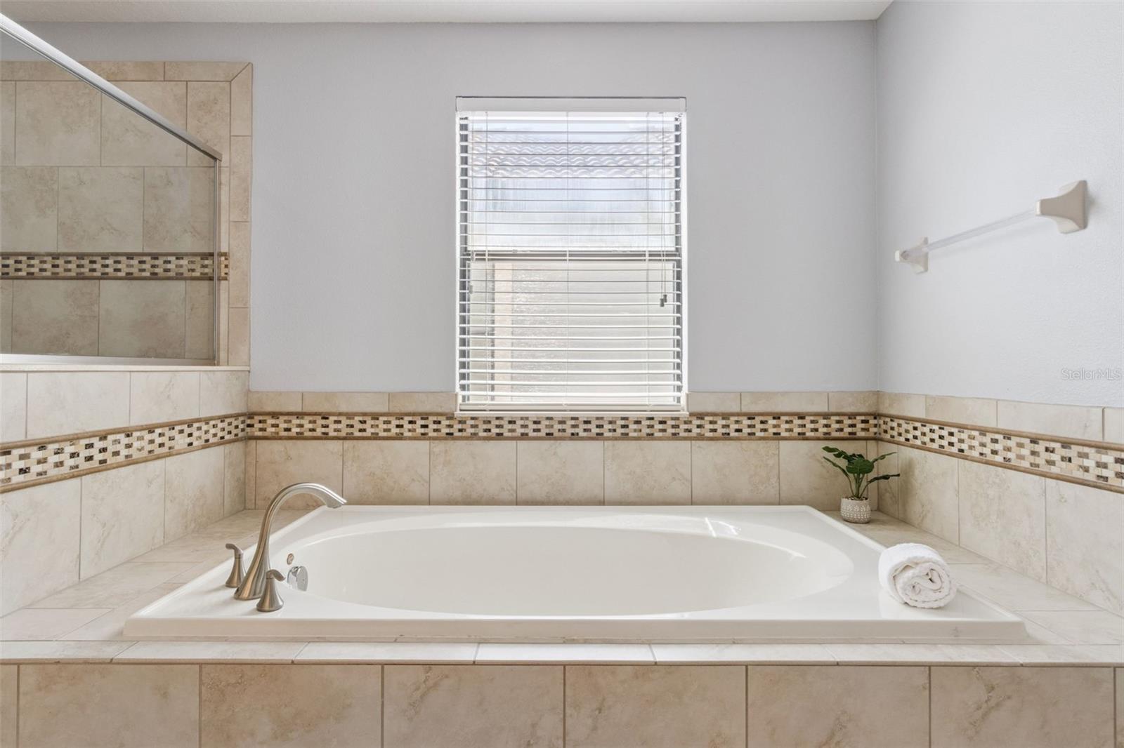 9027 Shadow Mountain St Property Photo 36