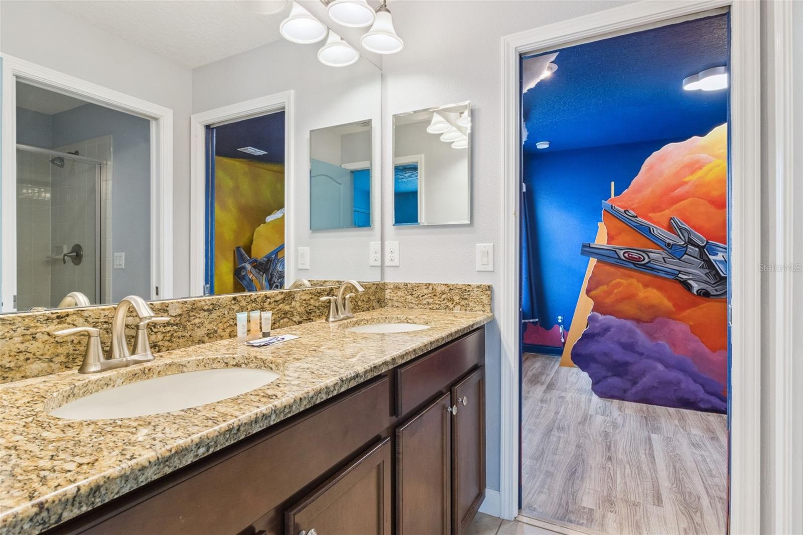 9027 Shadow Mountain St Property Photo 38