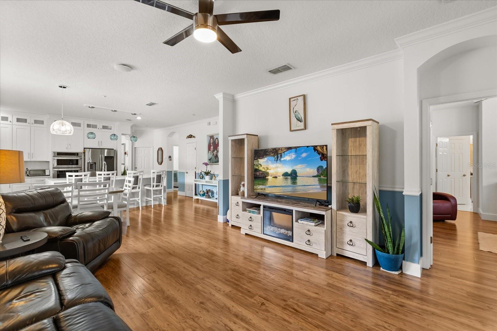 10180 Cypress Vine Dr Property Photo 12