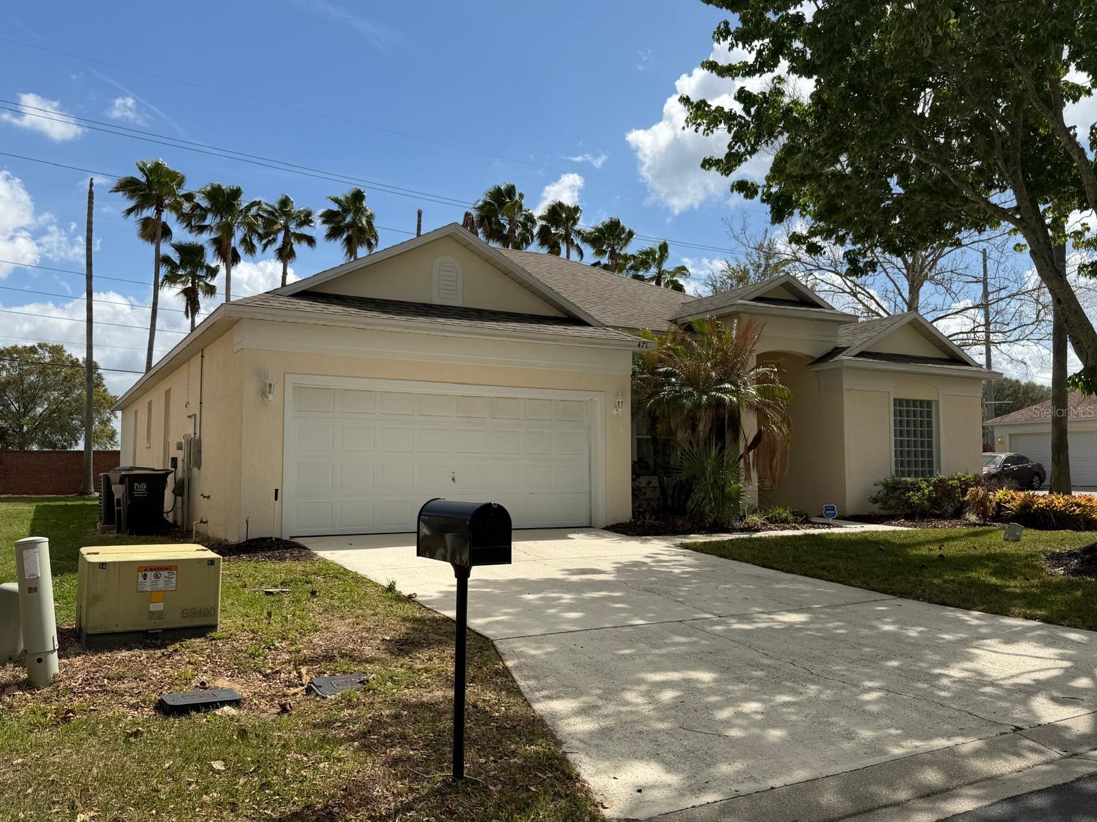 471 Holborn Loop Property Photo 11