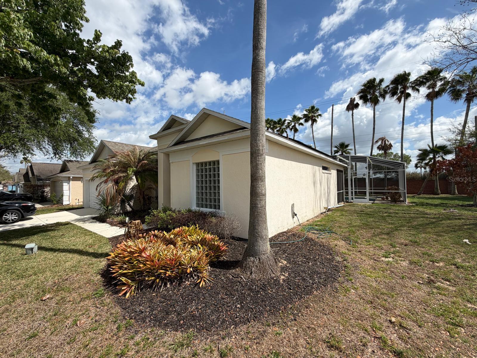 471 Holborn Loop Property Photo 37