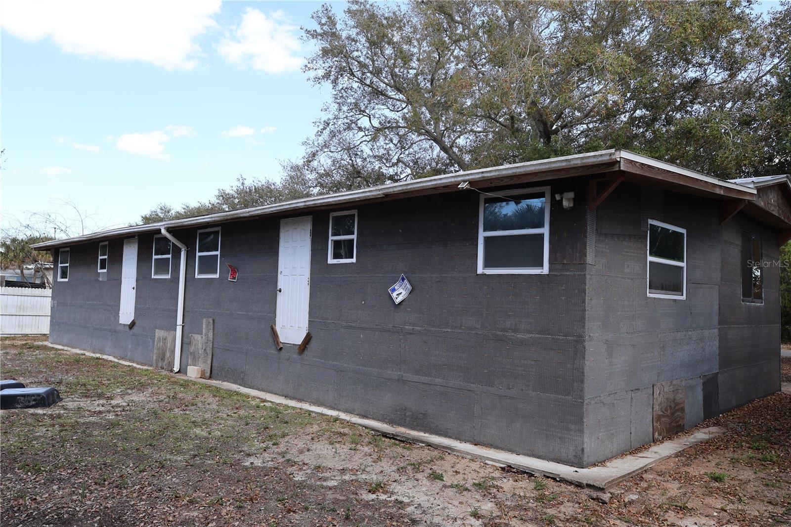 6991 Ash Dr Property Photo 2