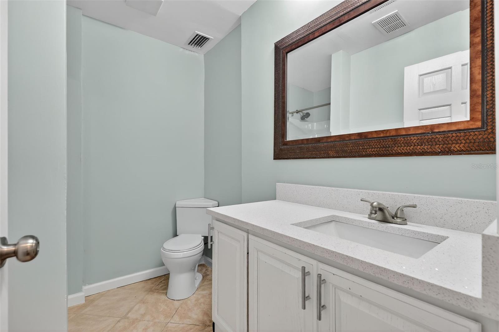 1935 Conway Rd #f6 Property Photo 17