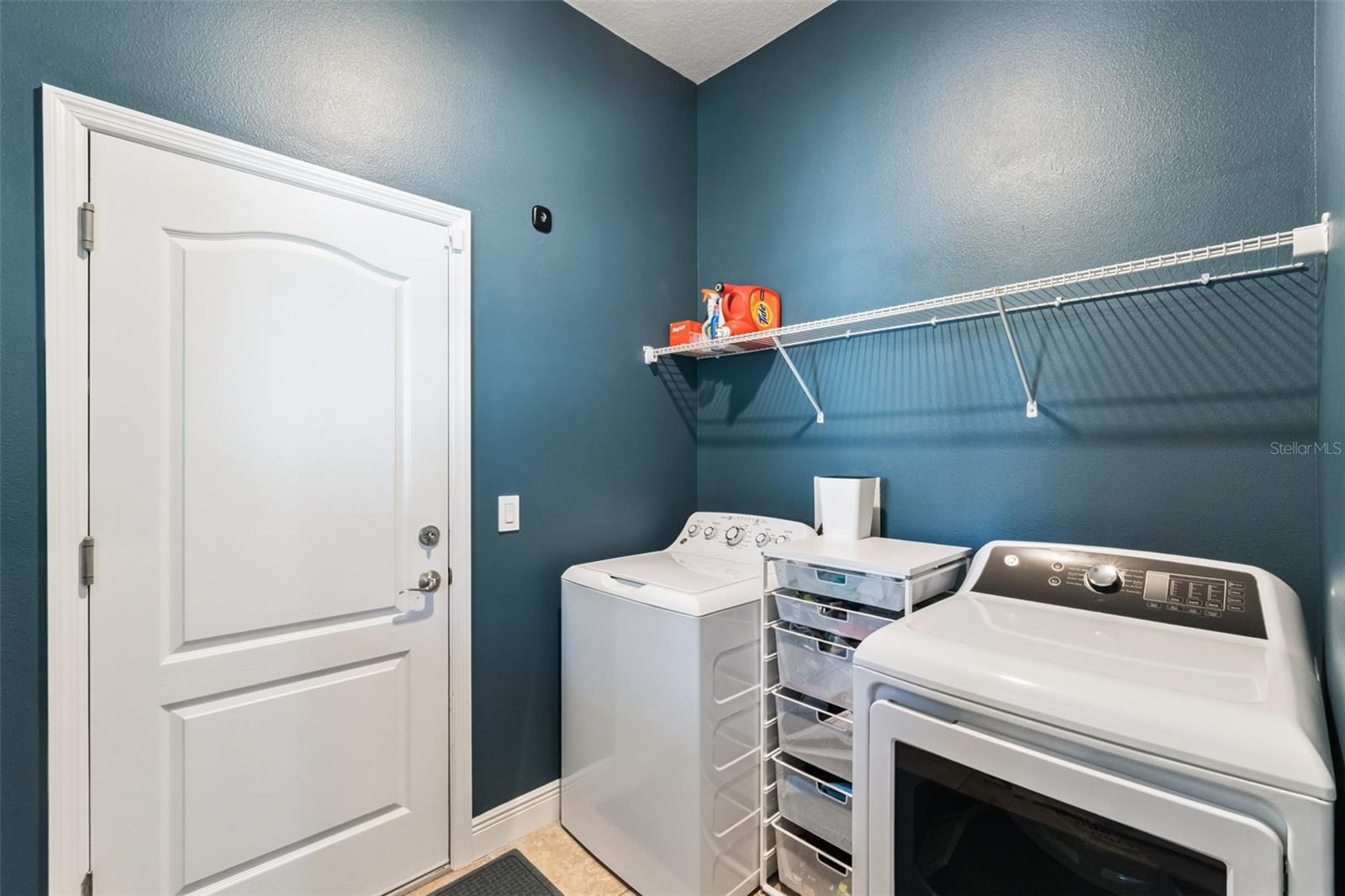 8257 Lower Perse Cir Property Photo 17