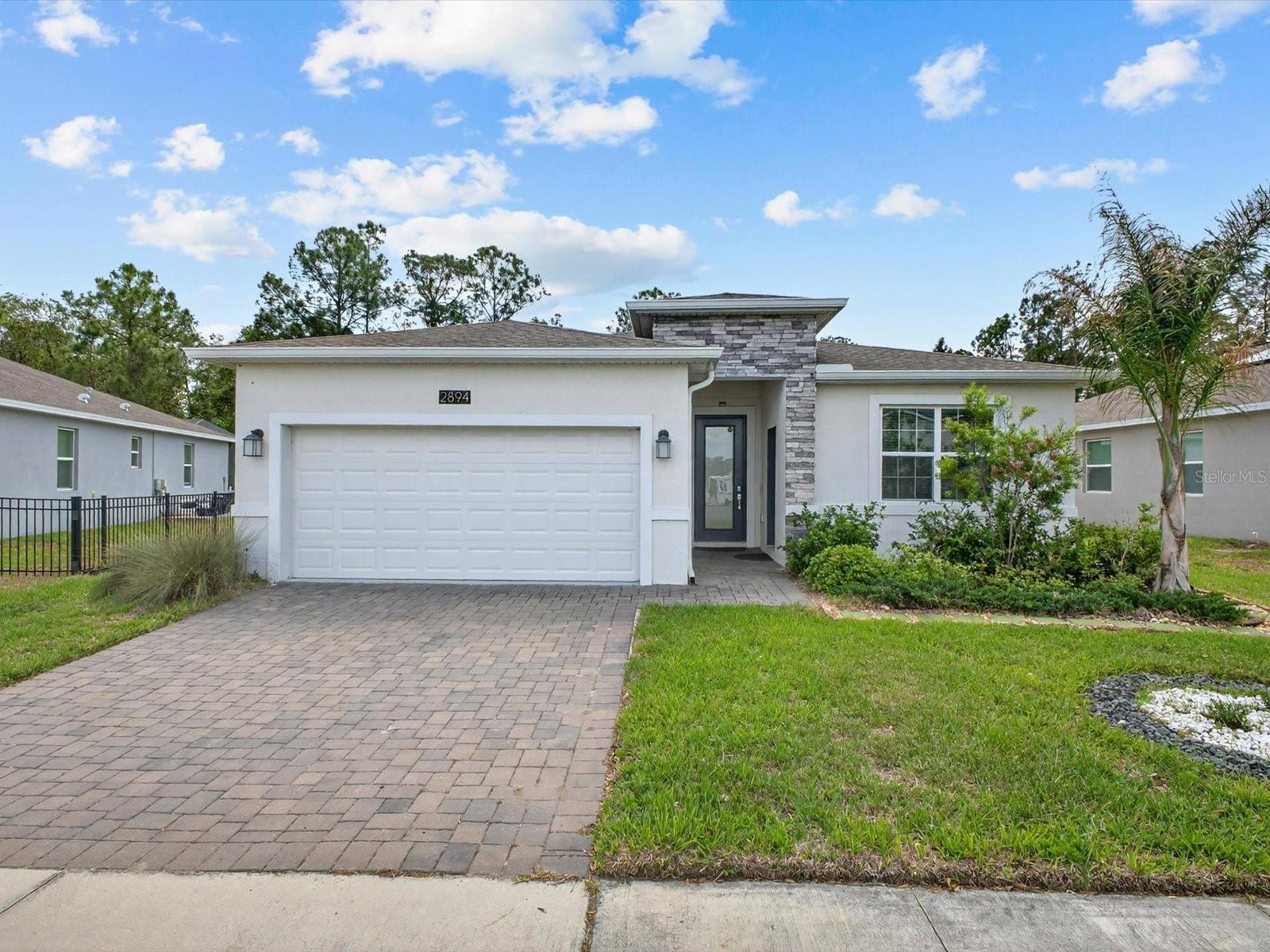 2894 Camden Way Property Photo 1