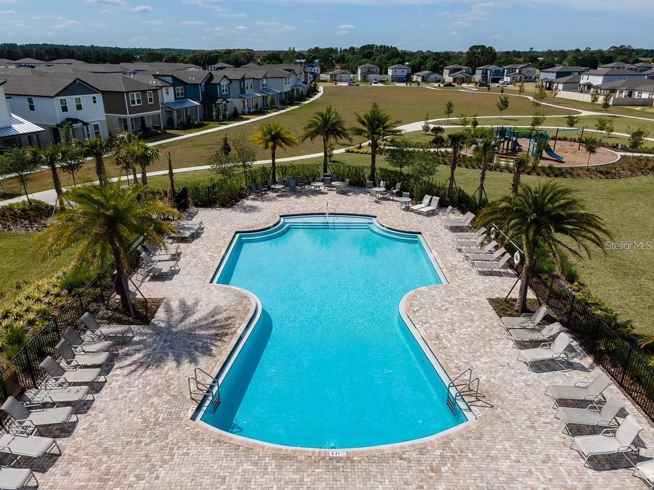 5252 Sanders Oak Trl Property Photo 6
