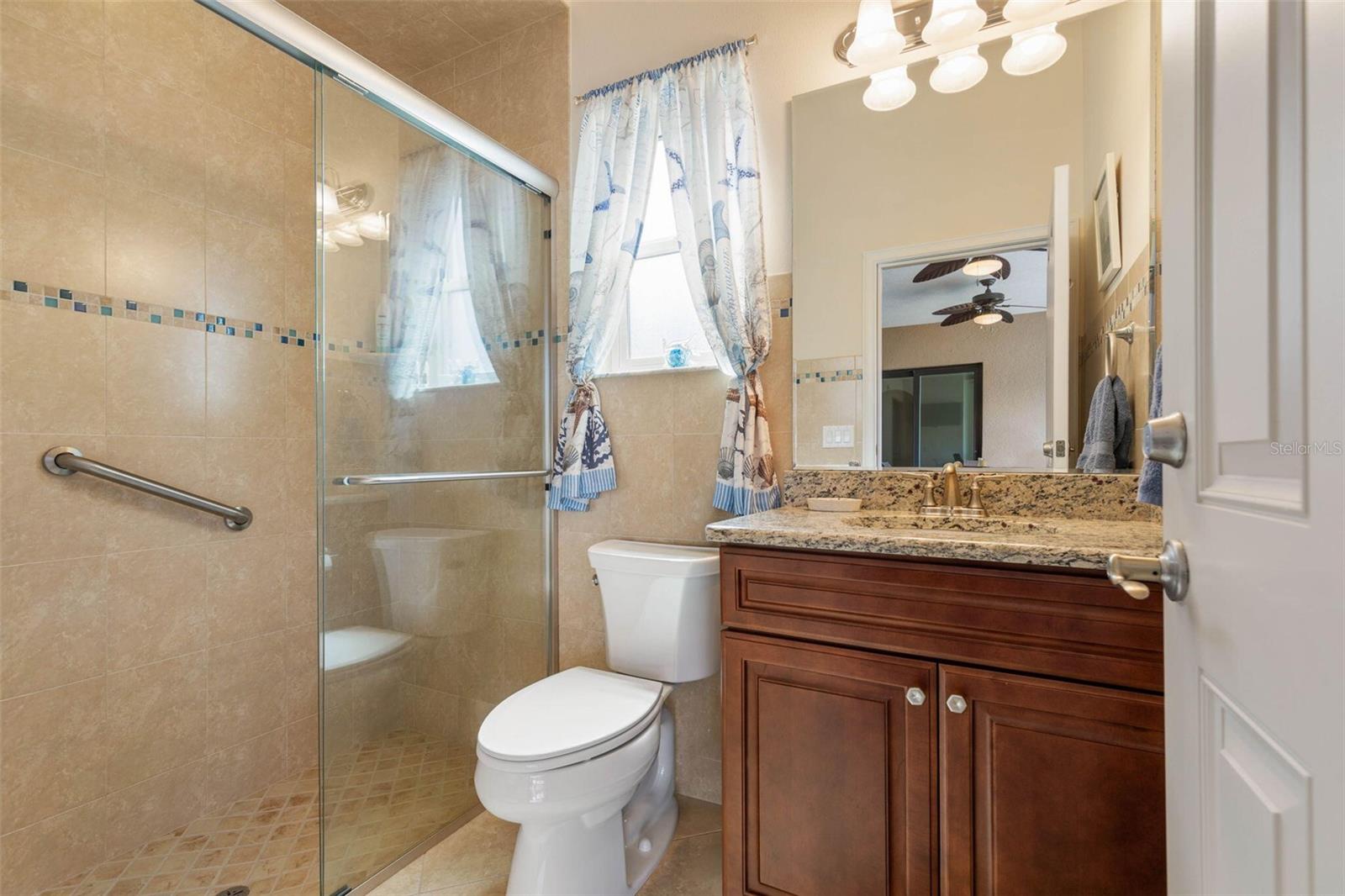 60 Fenimore Ln Property Photo 21