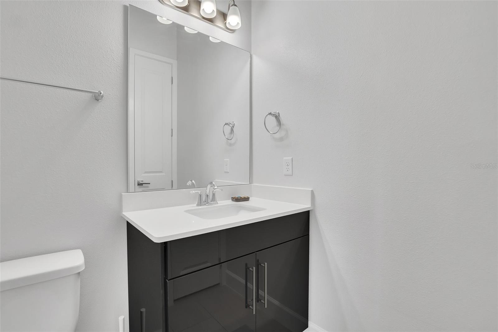 407 Villa Domani Way Property Photo 14