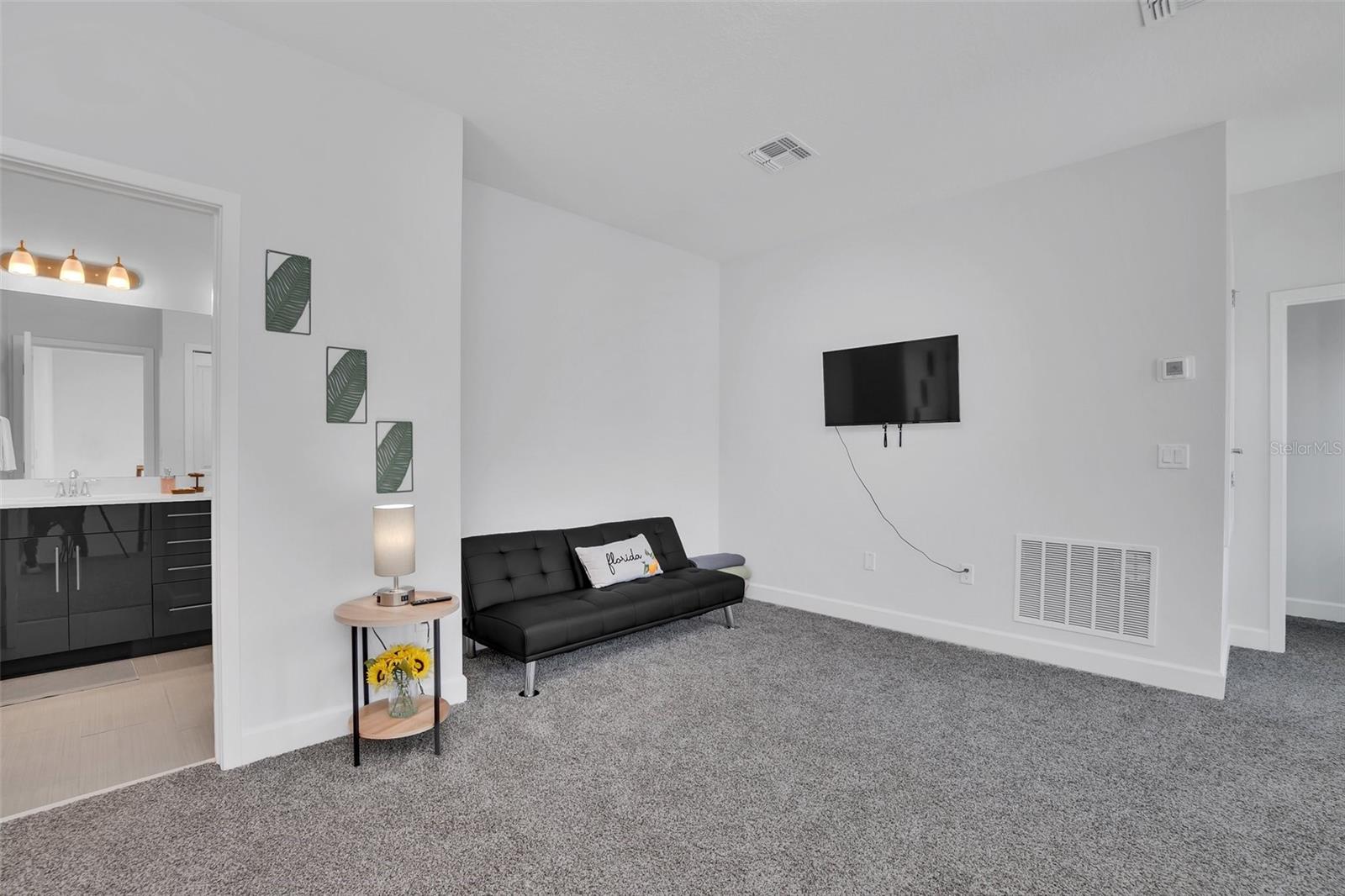 407 Villa Domani Way Property Photo 15