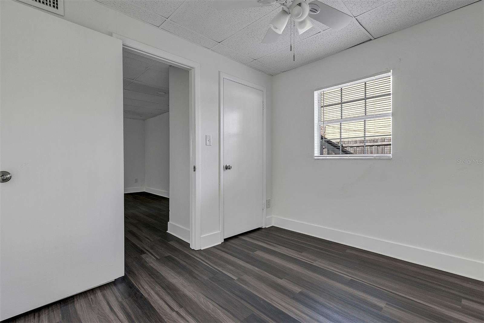 2027 30th Ave N #bottom Unit Property Photo 19