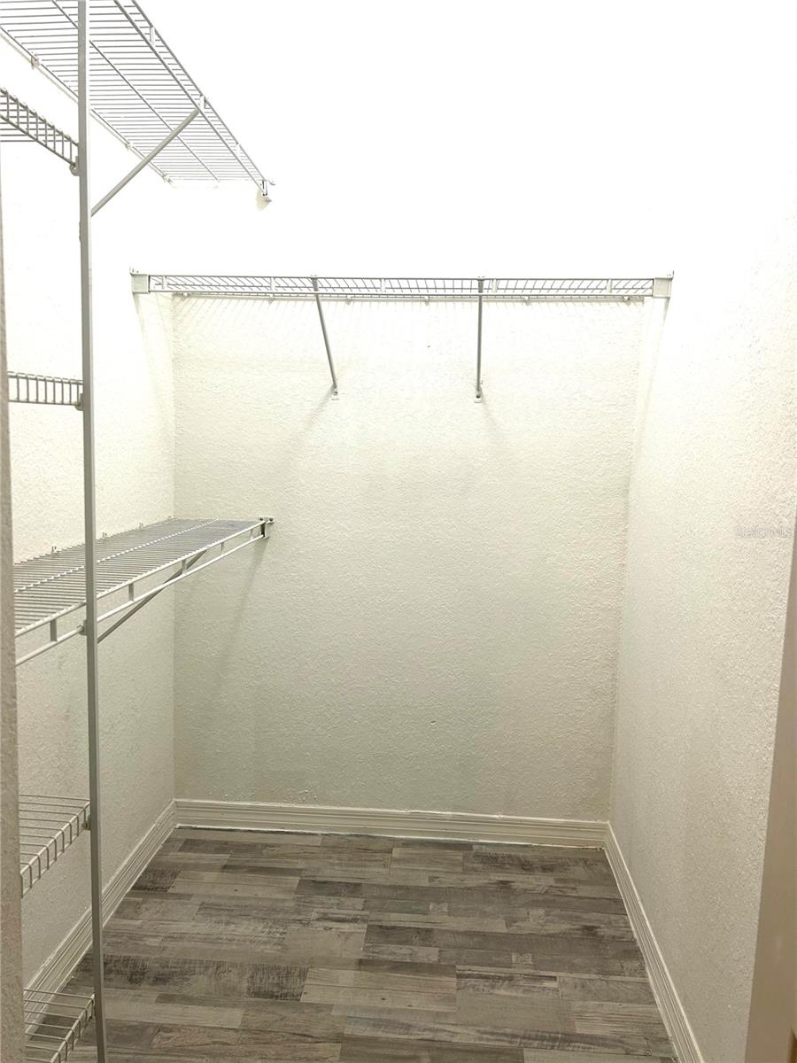 6137 Metrowest Blvd #307 Property Photo 14