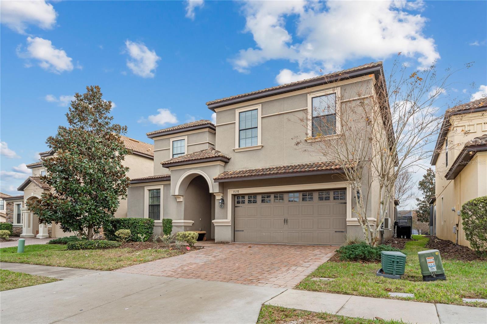 9158 WEDGE DR Property Photo 1