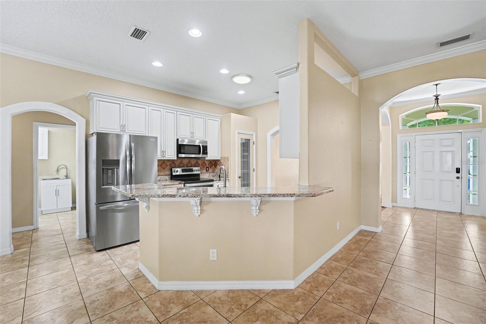 122 Costa Loop Property Photo 9