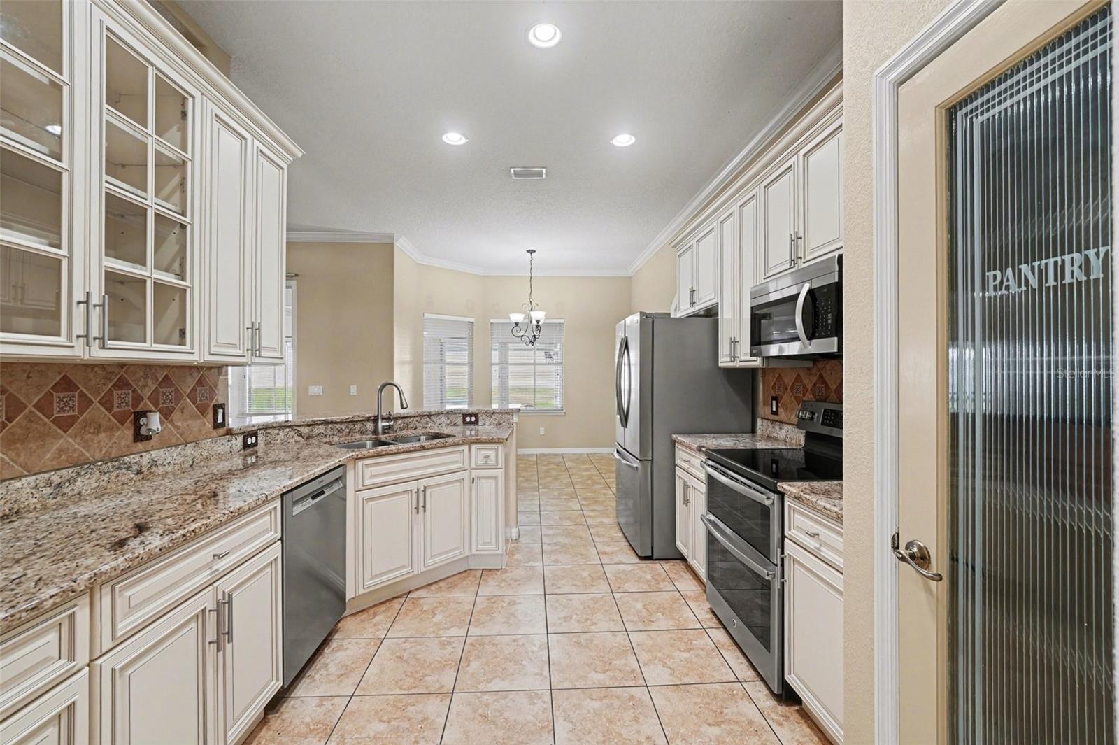 122 Costa Loop Property Photo 10