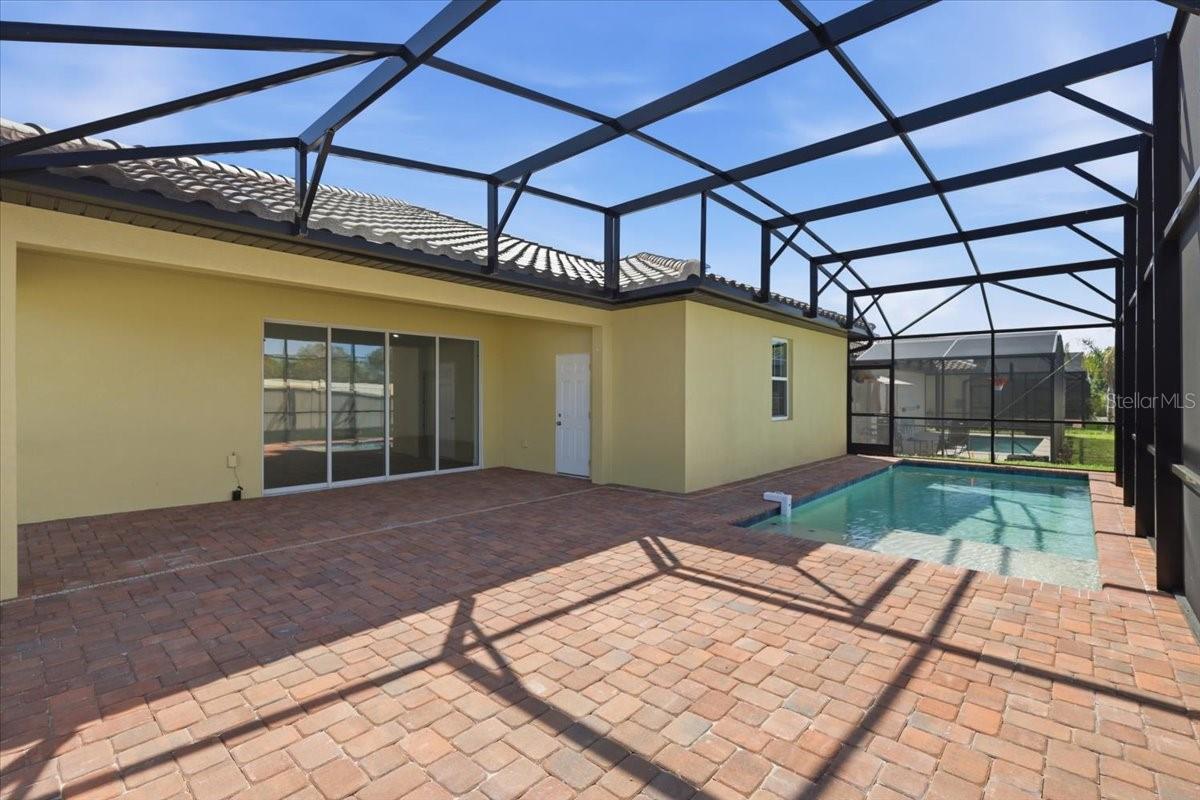 363 Villa Sorrento Cir Property Photo 2