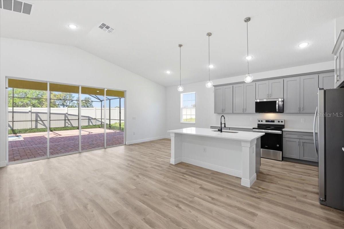363 Villa Sorrento Cir Property Photo 12