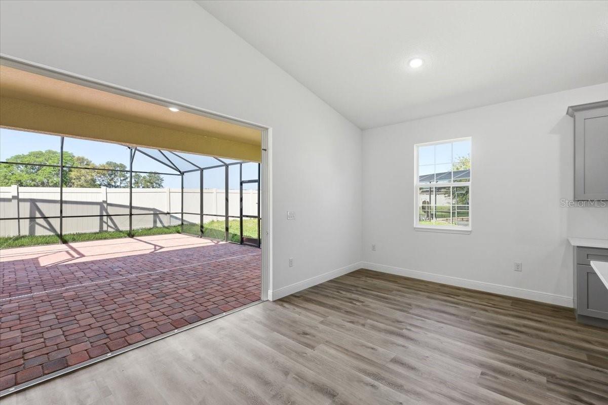 363 Villa Sorrento Cir Property Photo 13