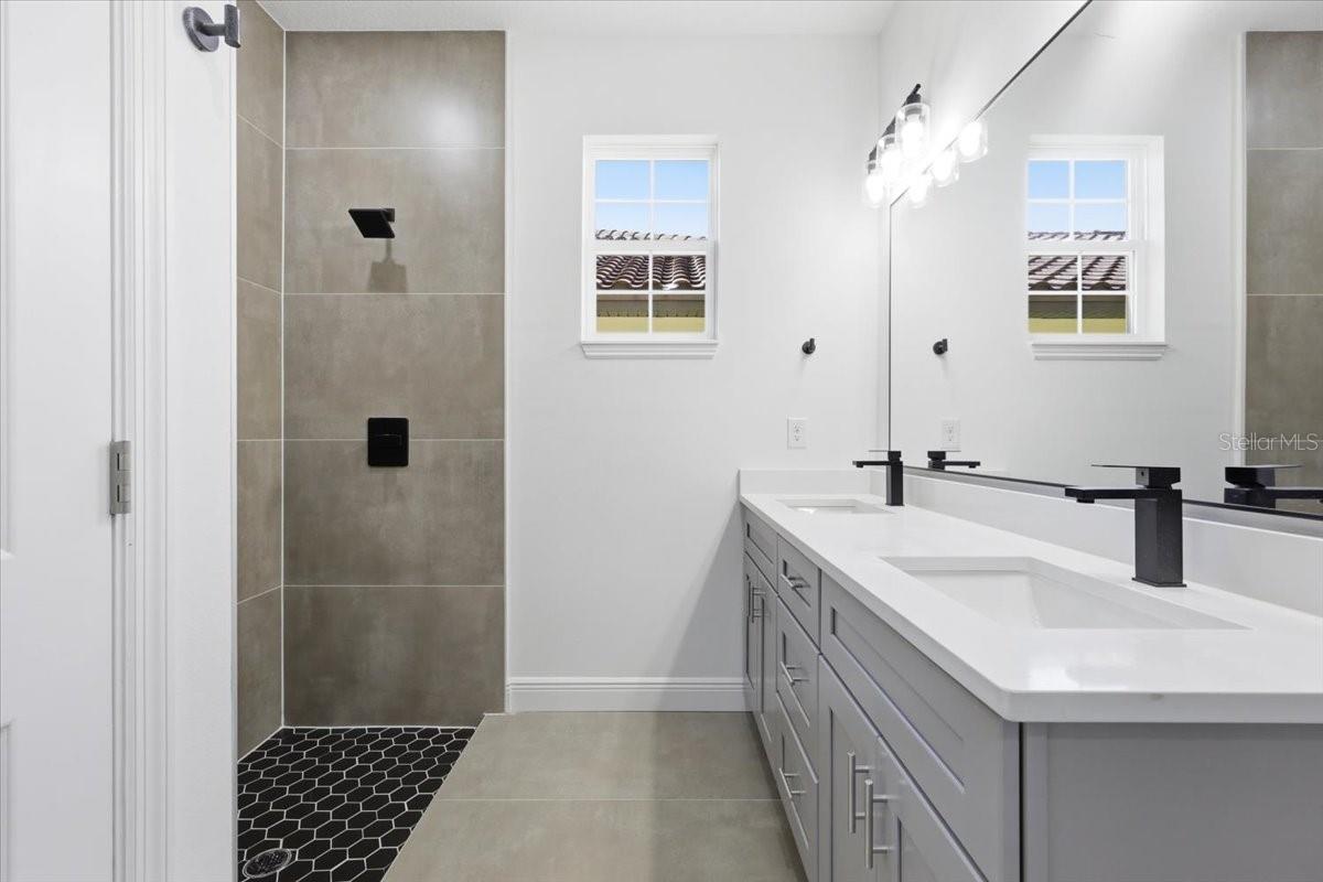363 Villa Sorrento Cir Property Photo 21