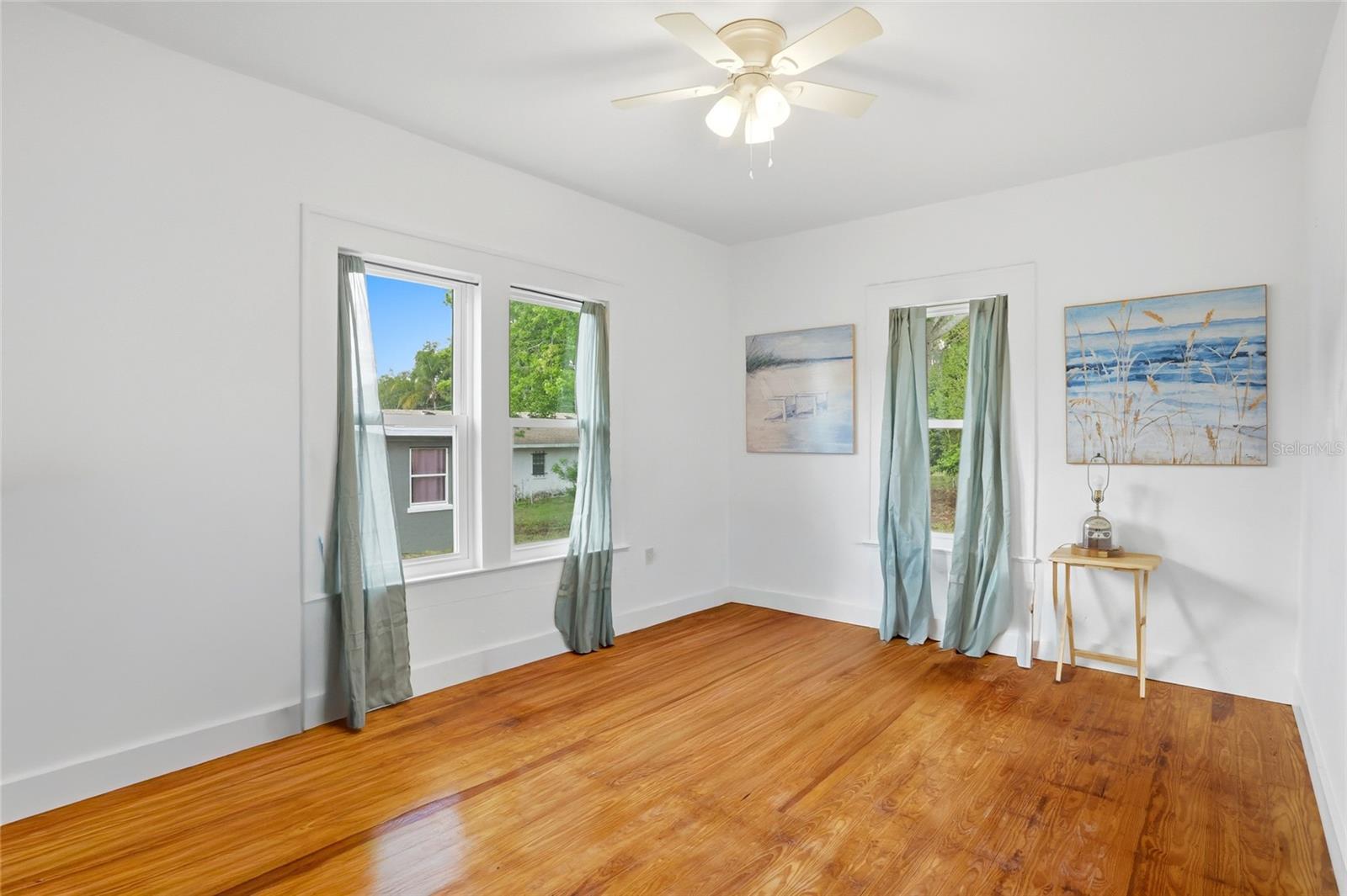 18 E Orange St Property Photo 14