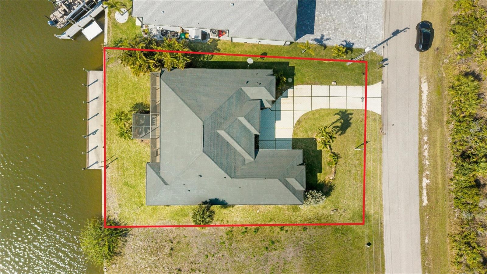 8090 Arlewood Cir Property Photo 52