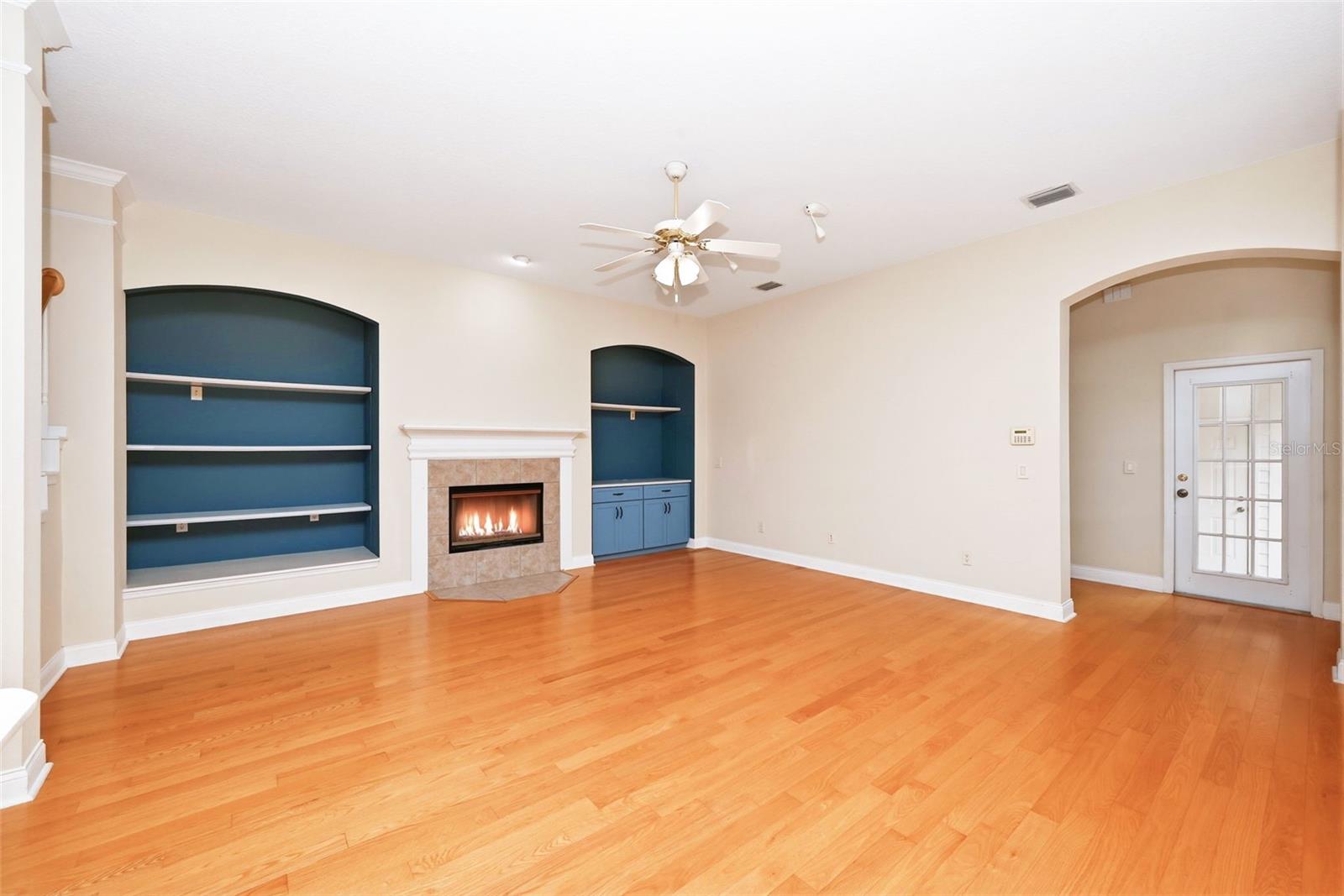 1110 Rush Ct Property Photo 20