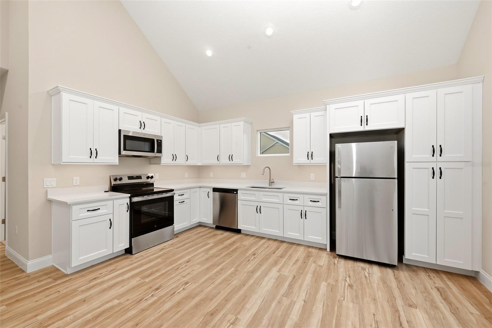 1110 Rush Ct Property Photo 52