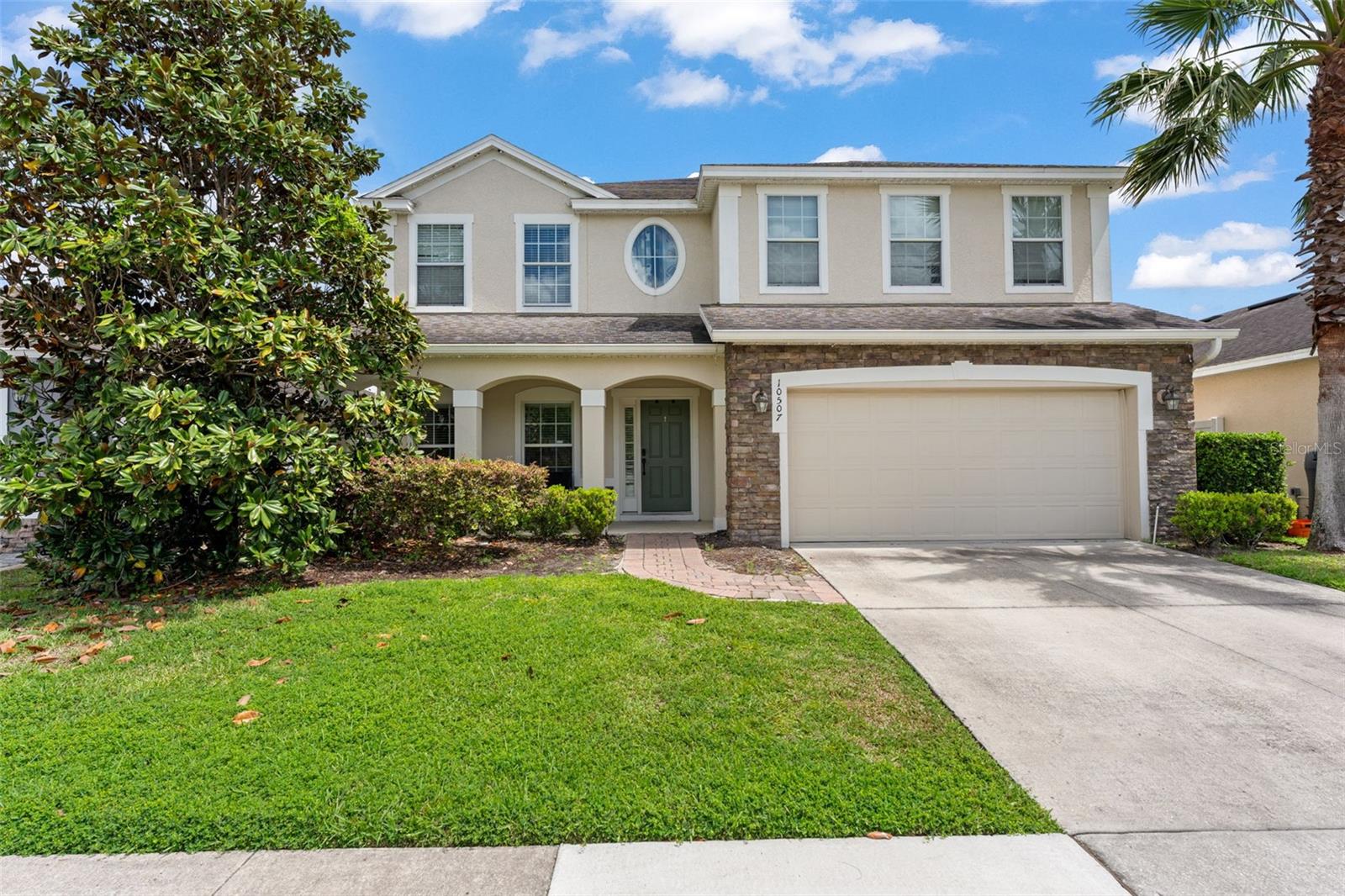 10507 CABBAGE TREE LOOP Property Photo 1