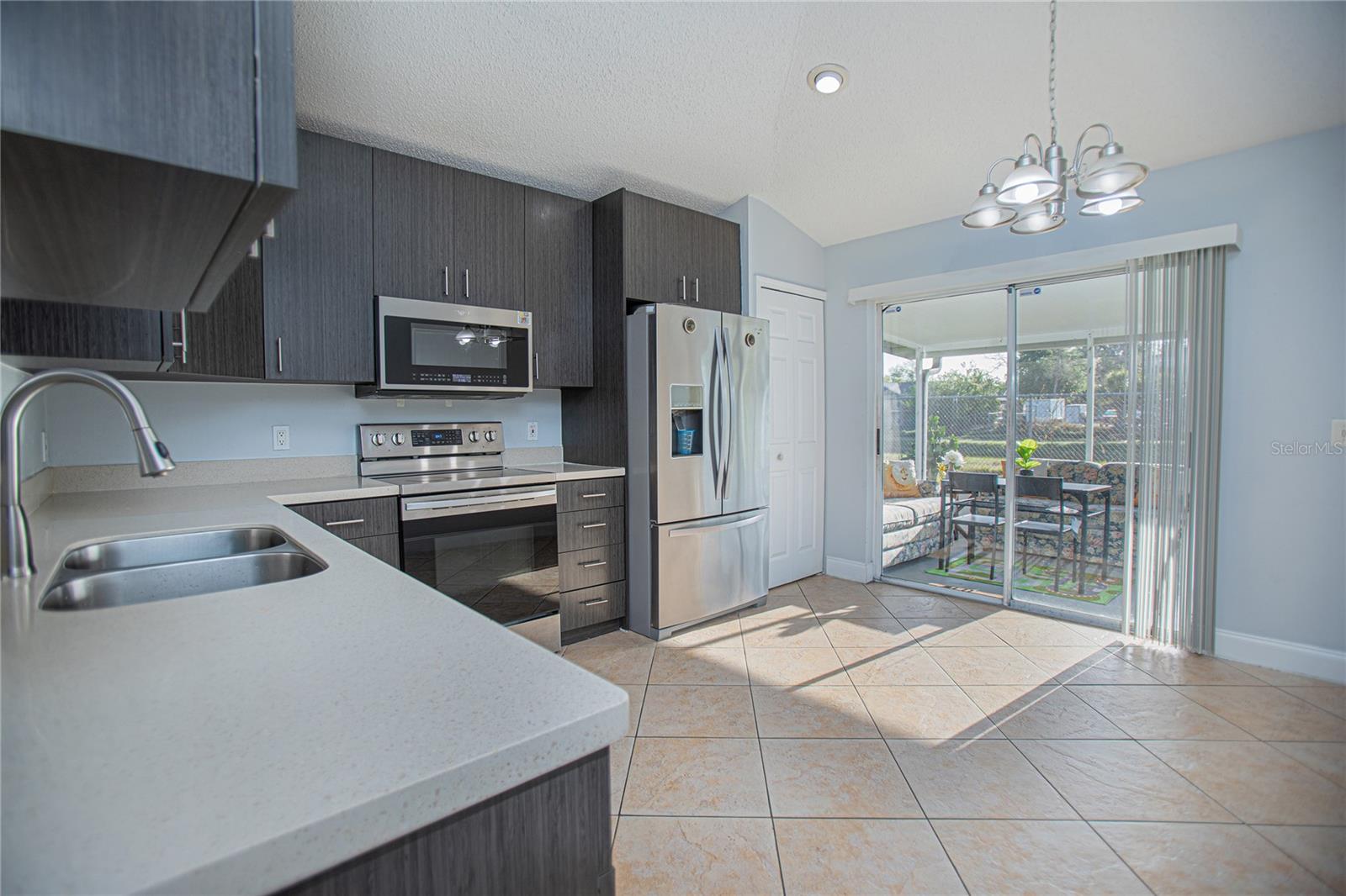 659 Caladesi Trl Property Photo 7