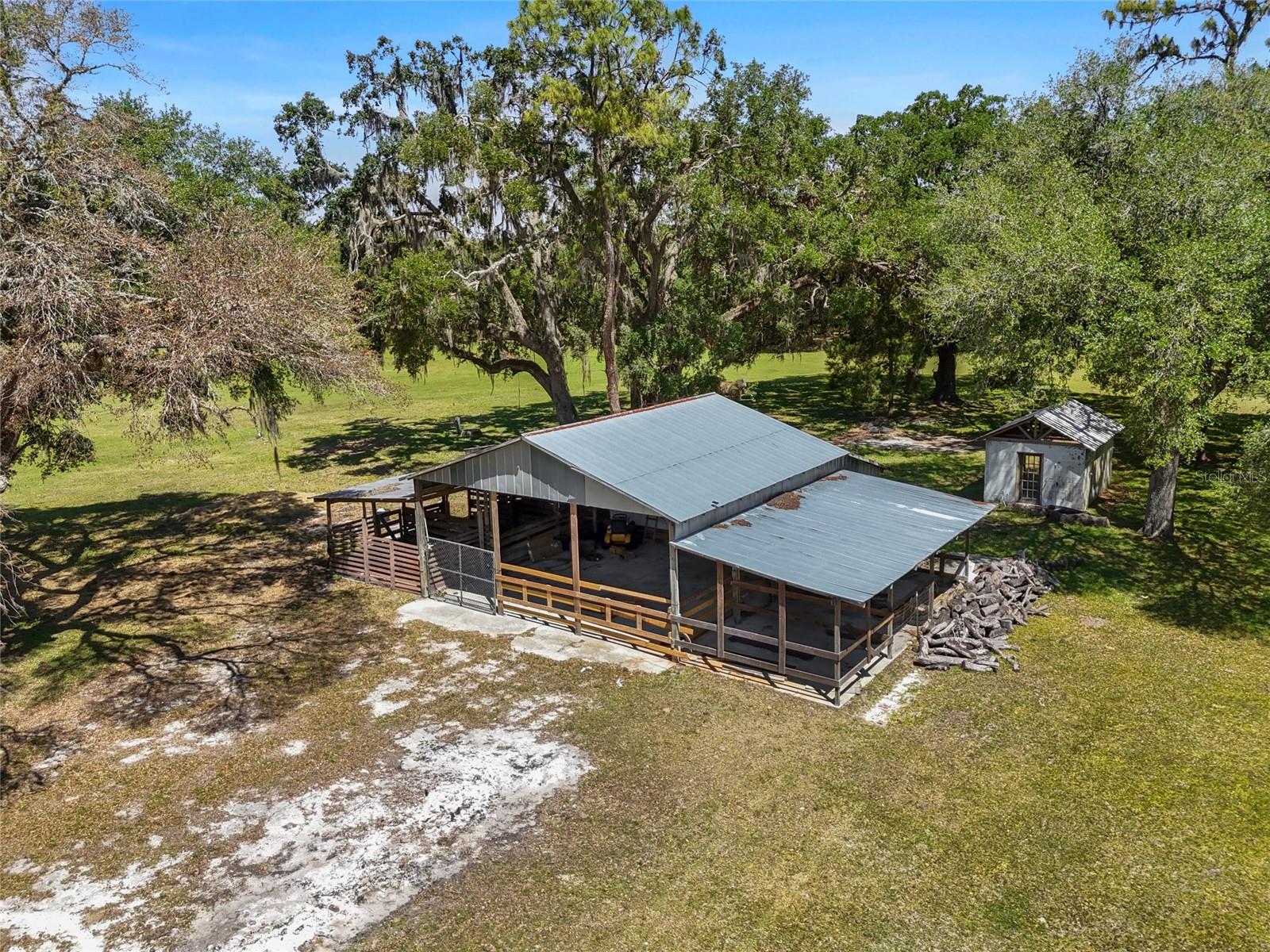 11902 Cr 727 Property Photo 7
