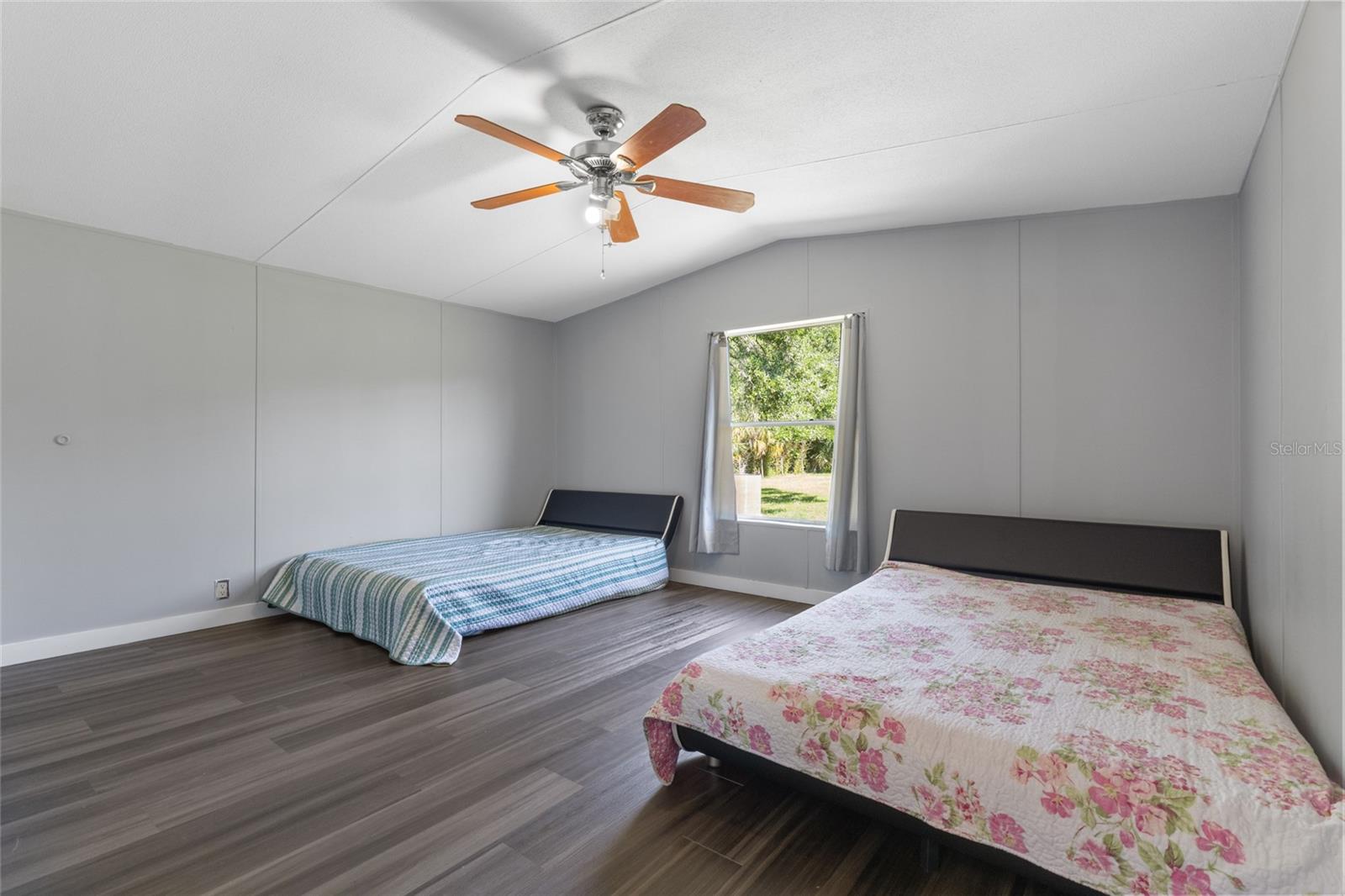 11902 Cr 727 Property Photo 15