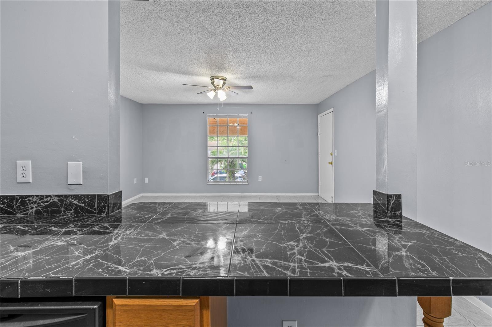 416 Banyon Tree Cir #206 Property Photo 12