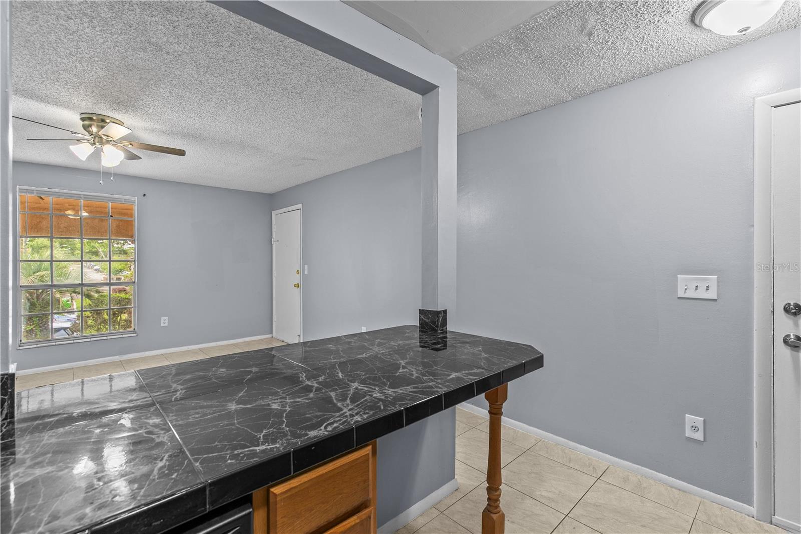 416 Banyon Tree Cir #206 Property Photo 13