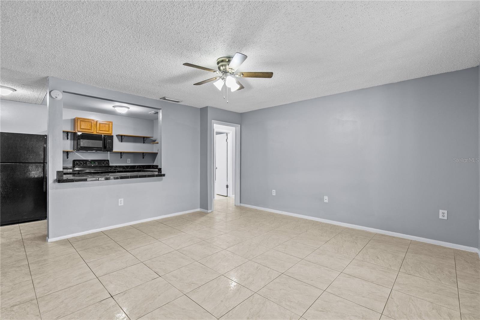 416 Banyon Tree Cir #206 Property Photo 15