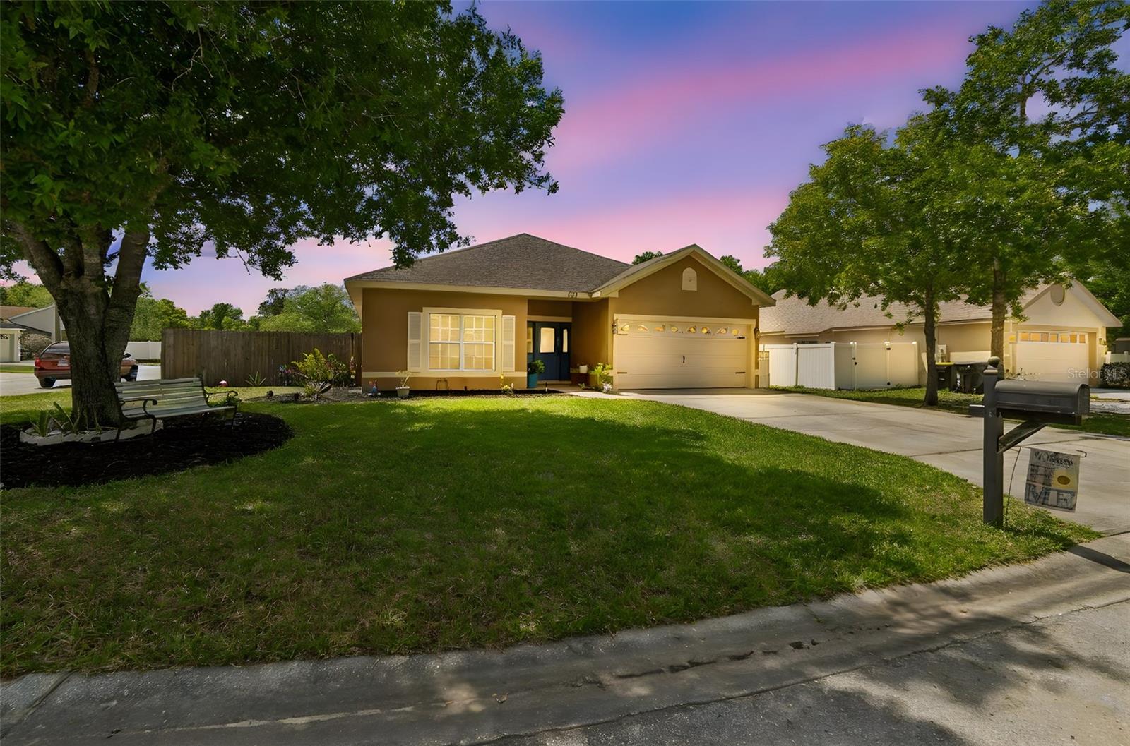 227 Oak Chase Pl Property Photo 1