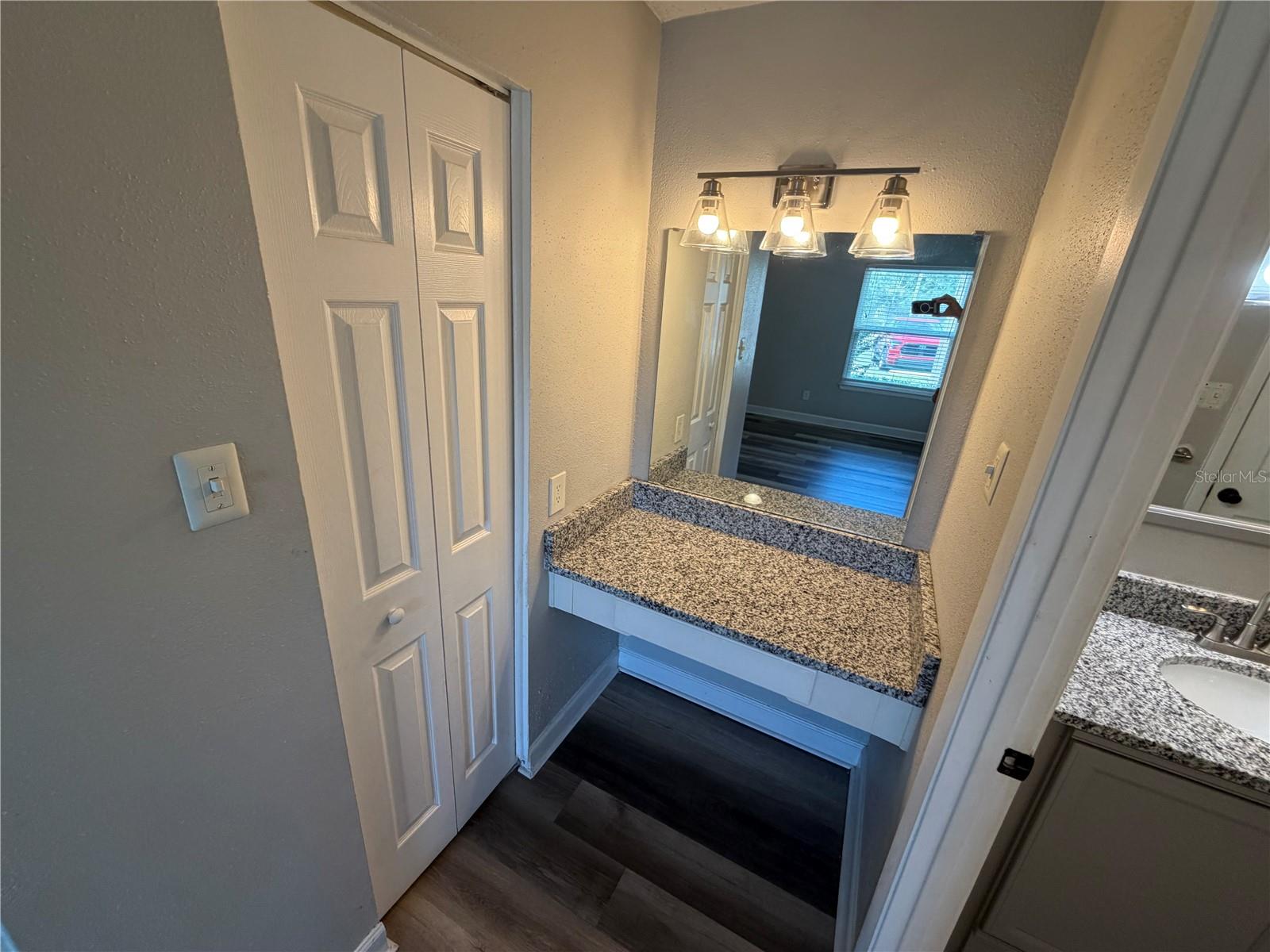 3772 Idlebrook Cir #108 Property Photo 9