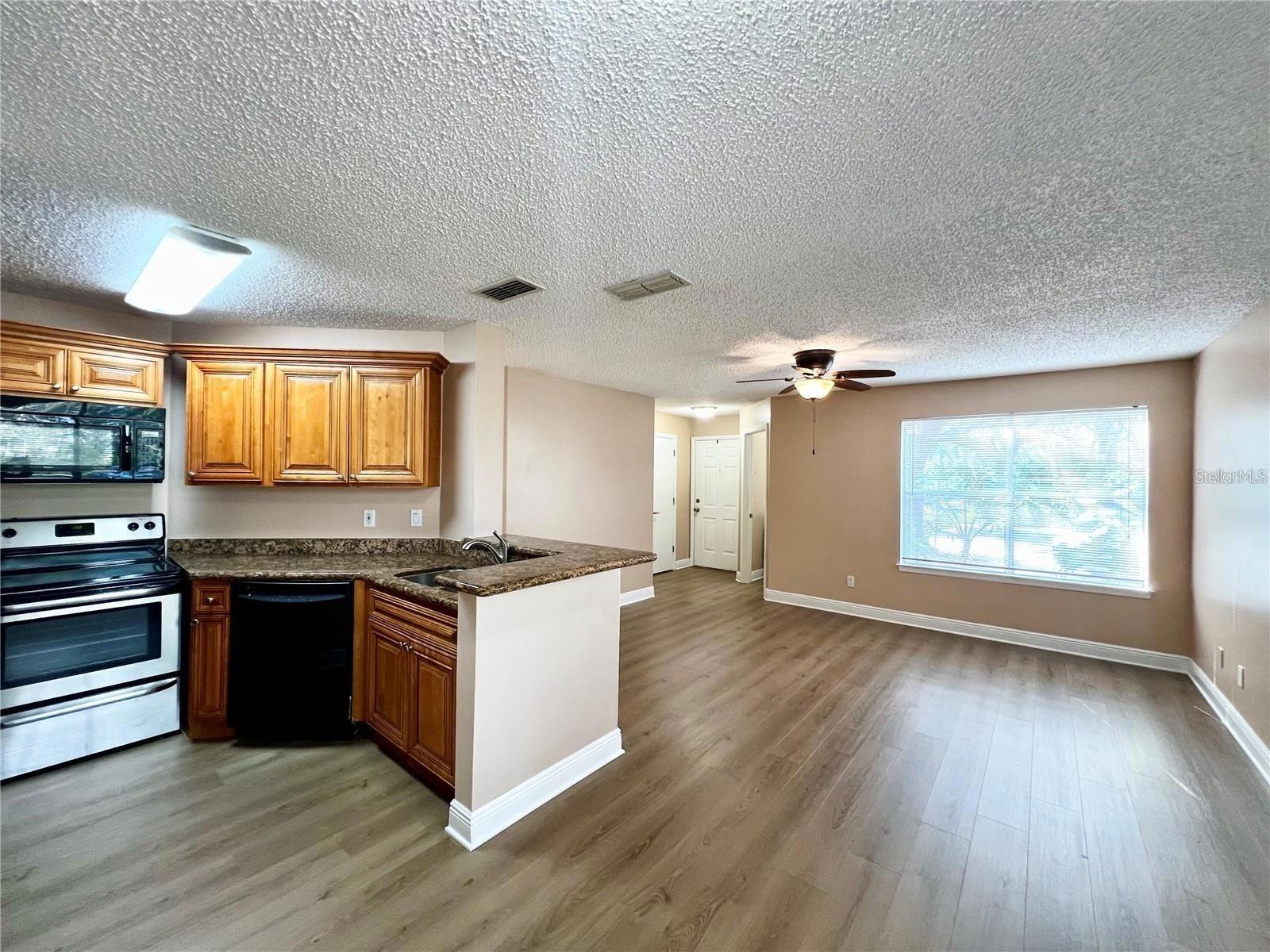731 Sugar Bay Way #103 Property Photo 6