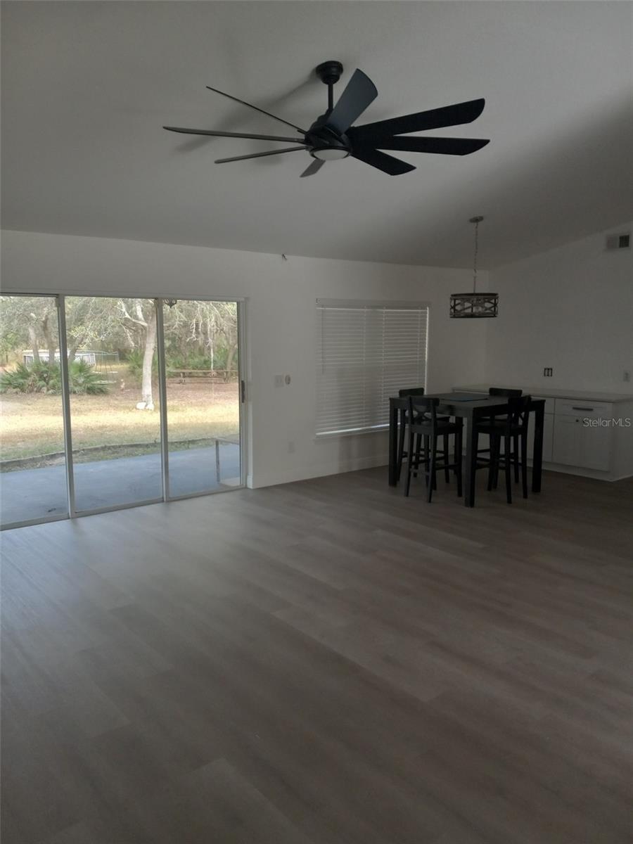 2477 Thacker Trl Property Photo 6