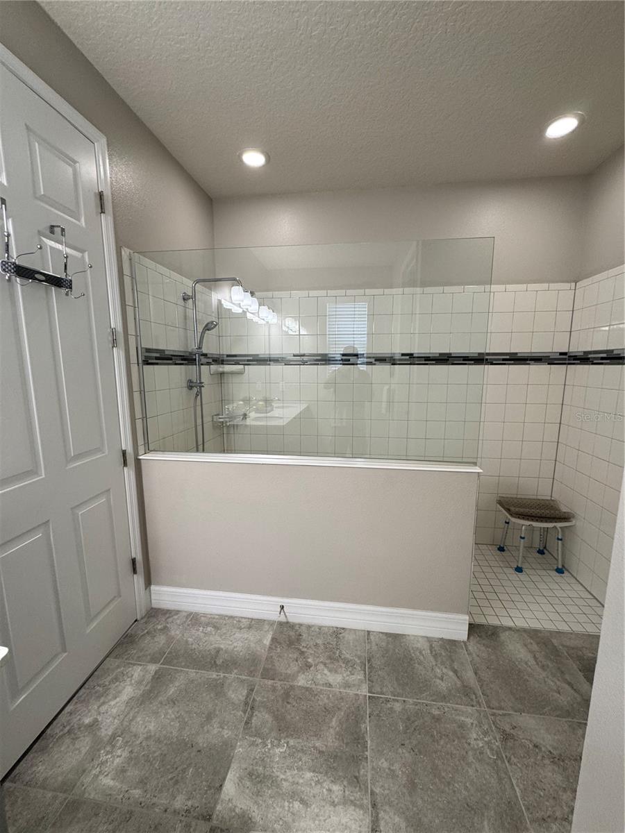2514 Nouveau Way Property Photo 13