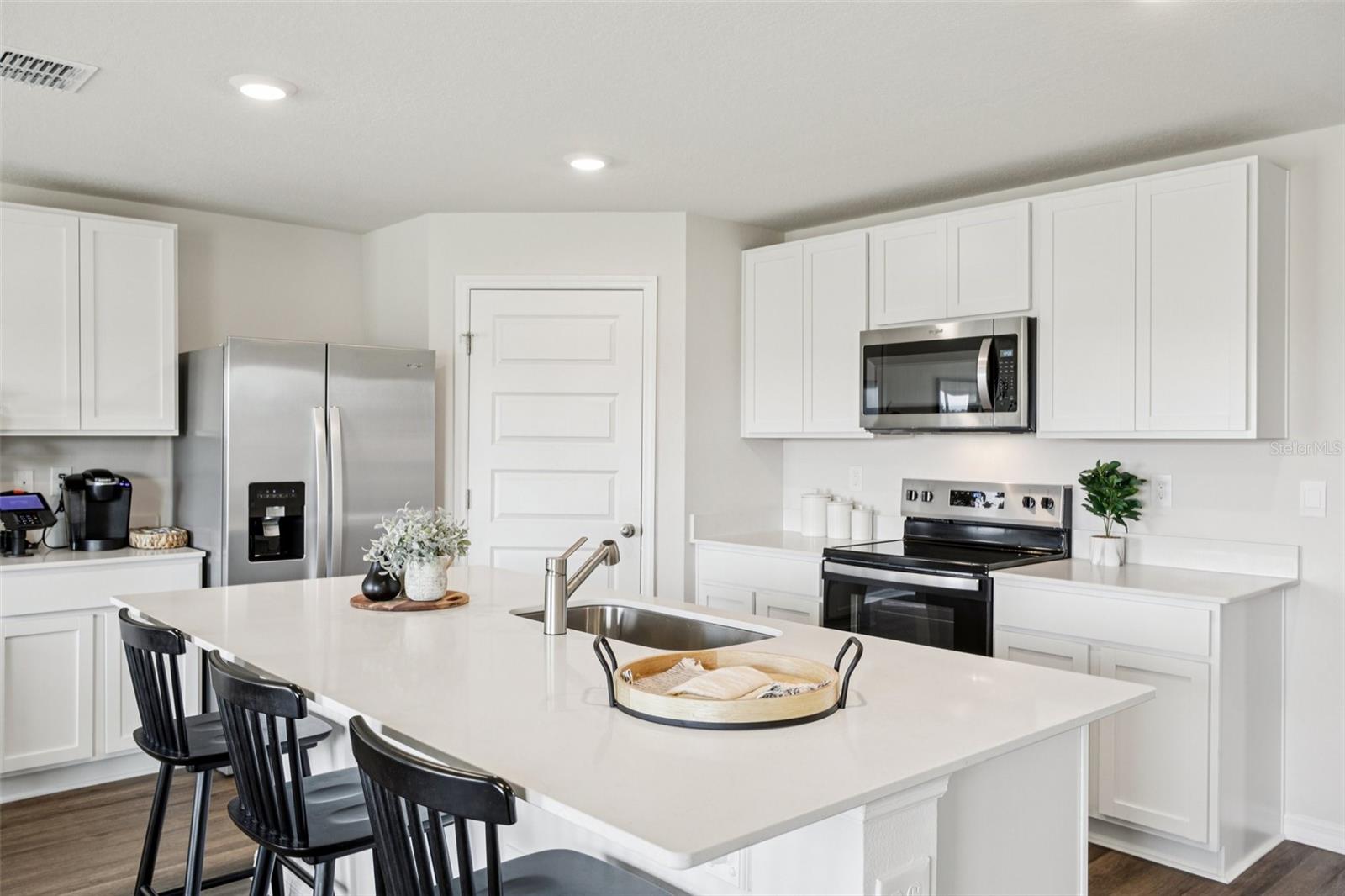 734 Greenway Blvd Property Photo 14