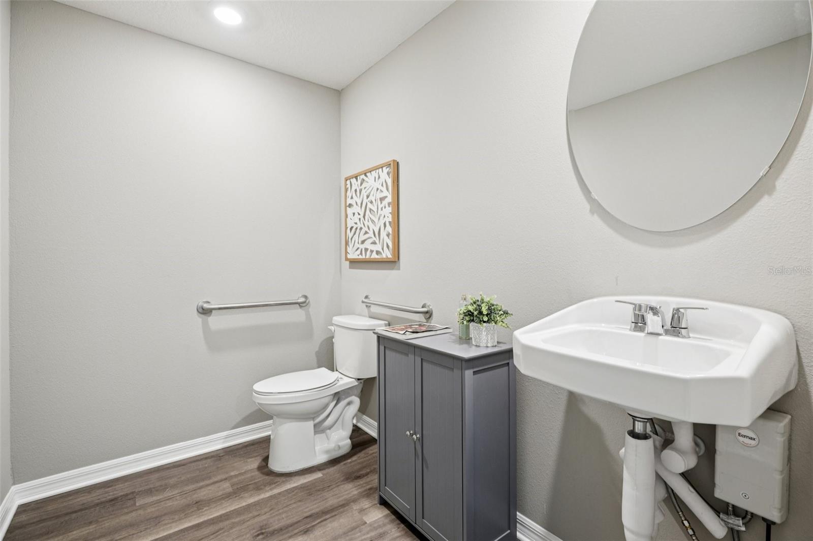 734 Greenway Blvd Property Photo 23