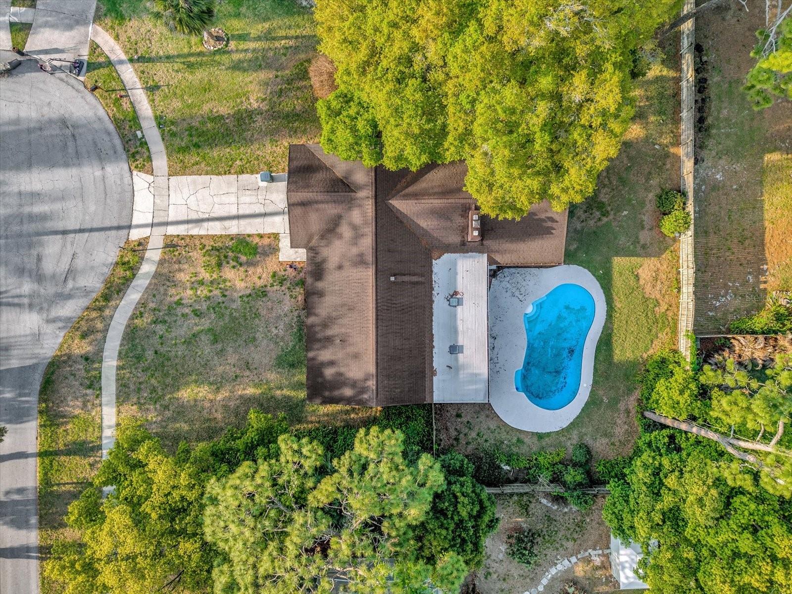 2 Hudson Cv Property Photo 2