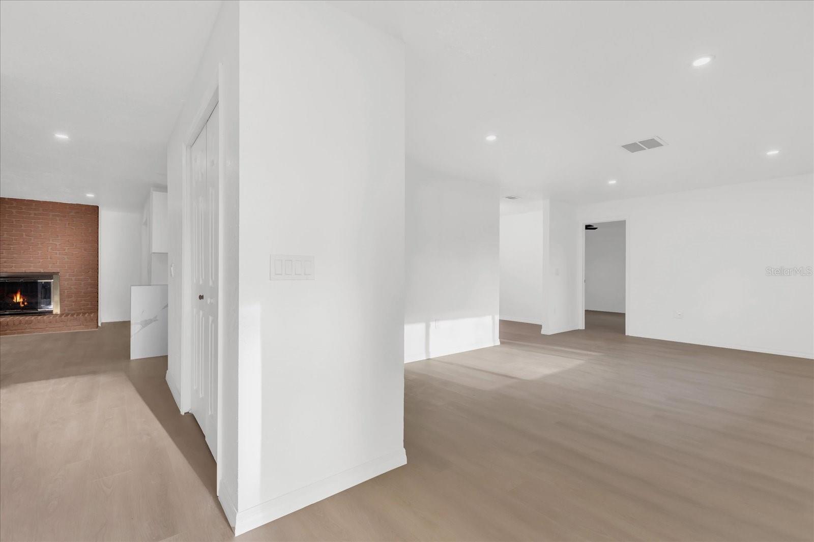 2 Hudson Cv Property Photo 5