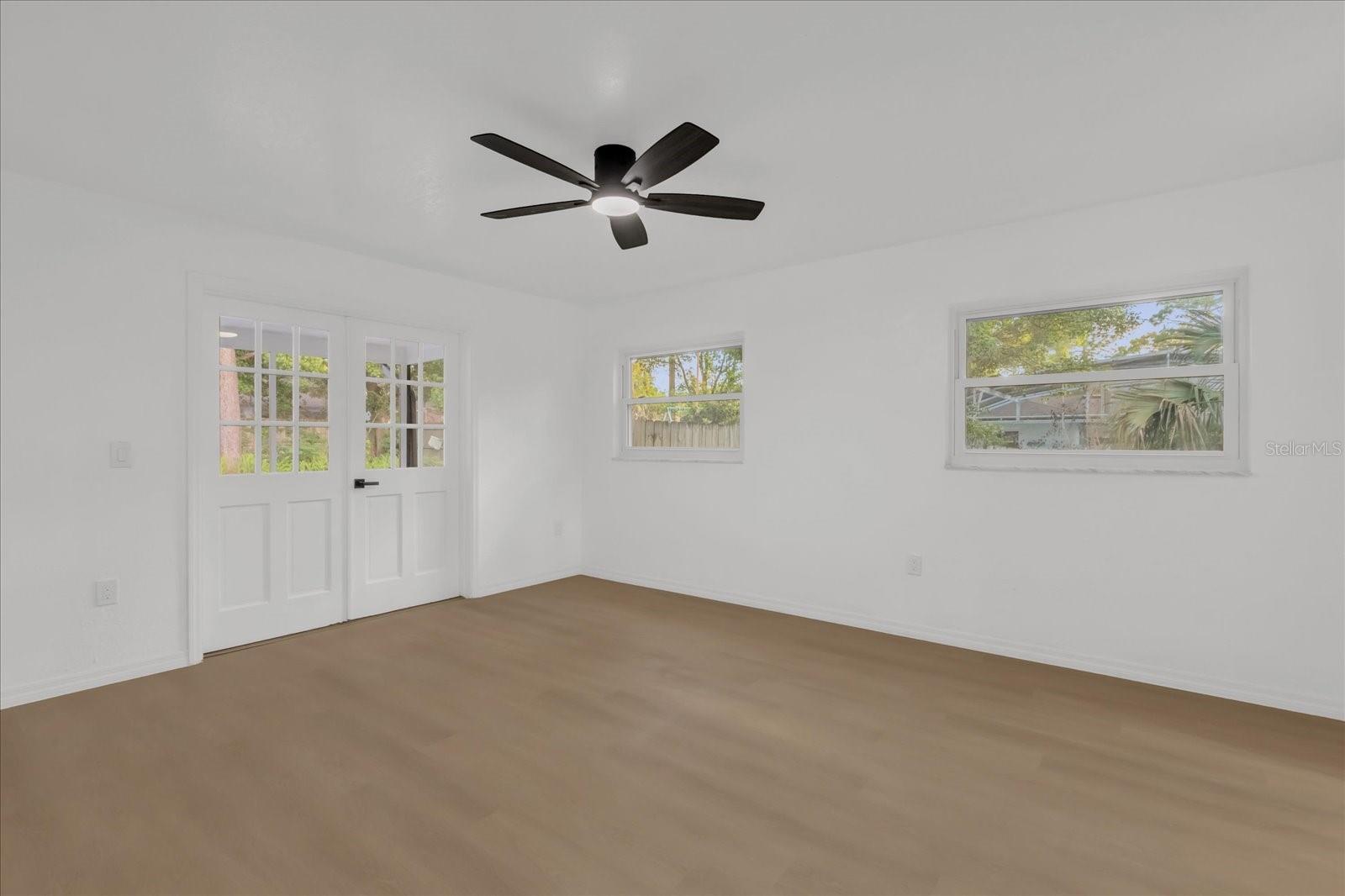 2 Hudson Cv Property Photo 8