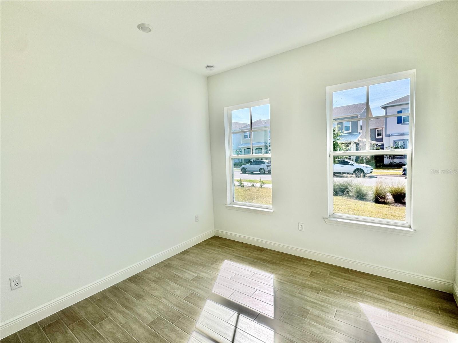 9726 Neruda St Property Photo 23