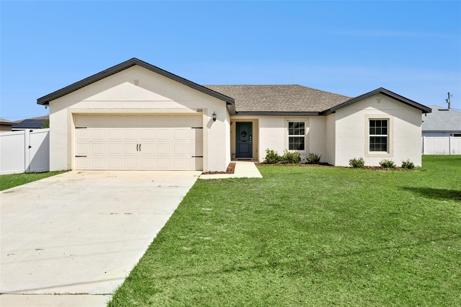 209 CIMARRON DR Property Photo 1