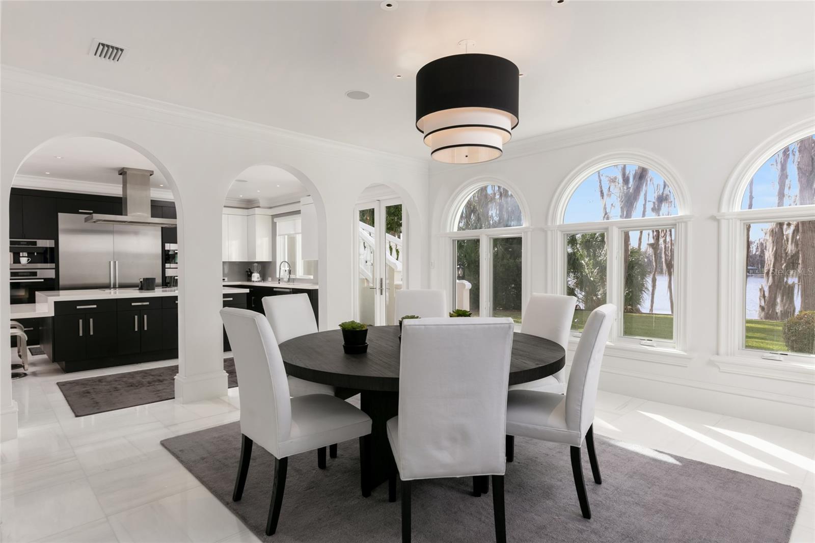 12488 Park Ave Property Photo 11