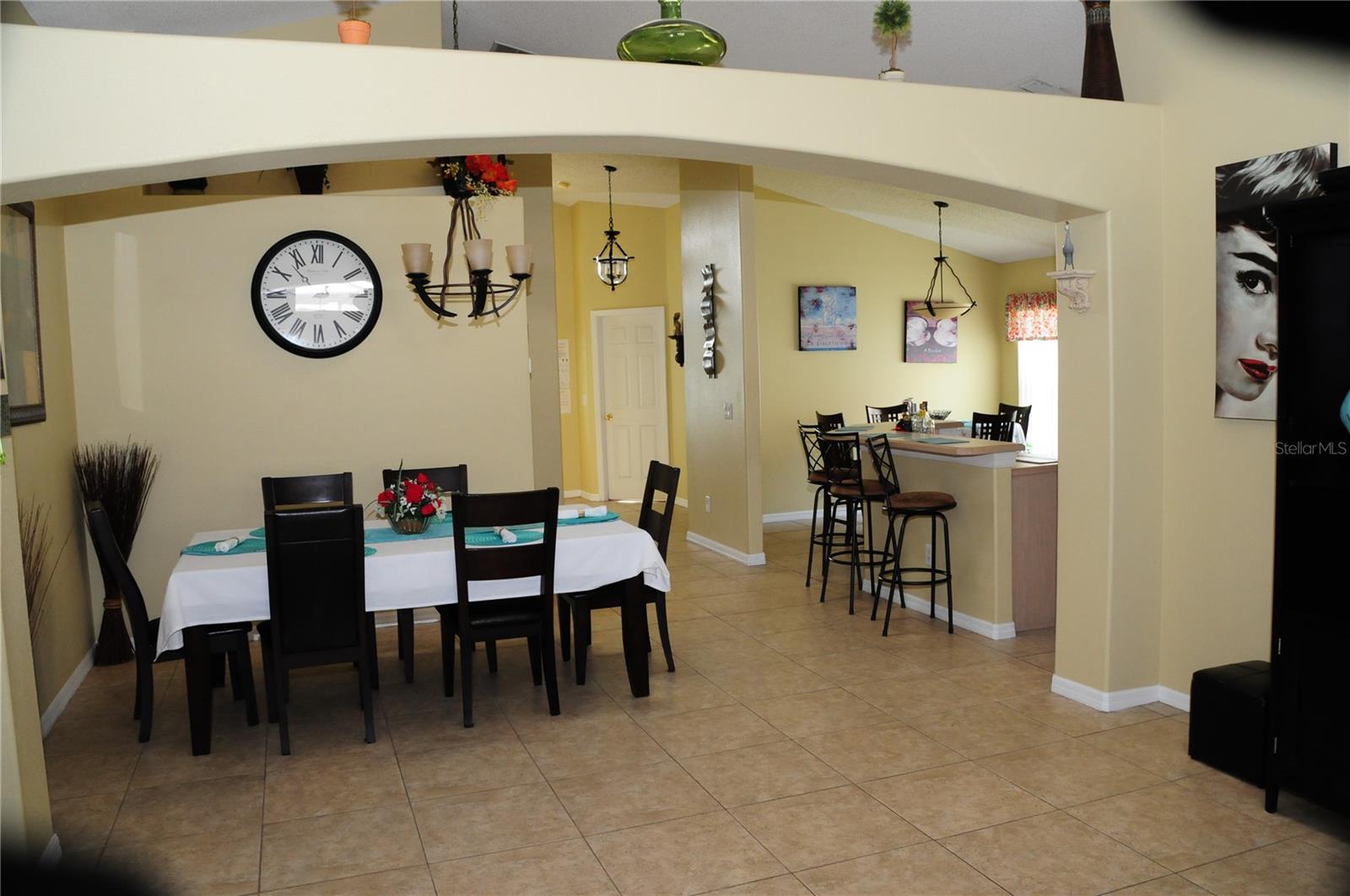 8015 Indian Creek Blvd Property Photo 7