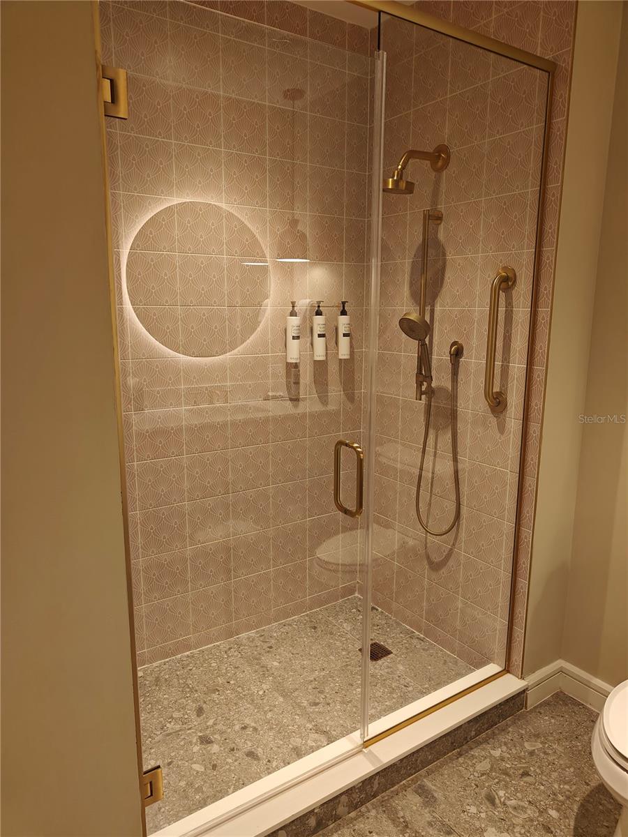 3151 Sunset Walk Dr #511 Property Photo 8