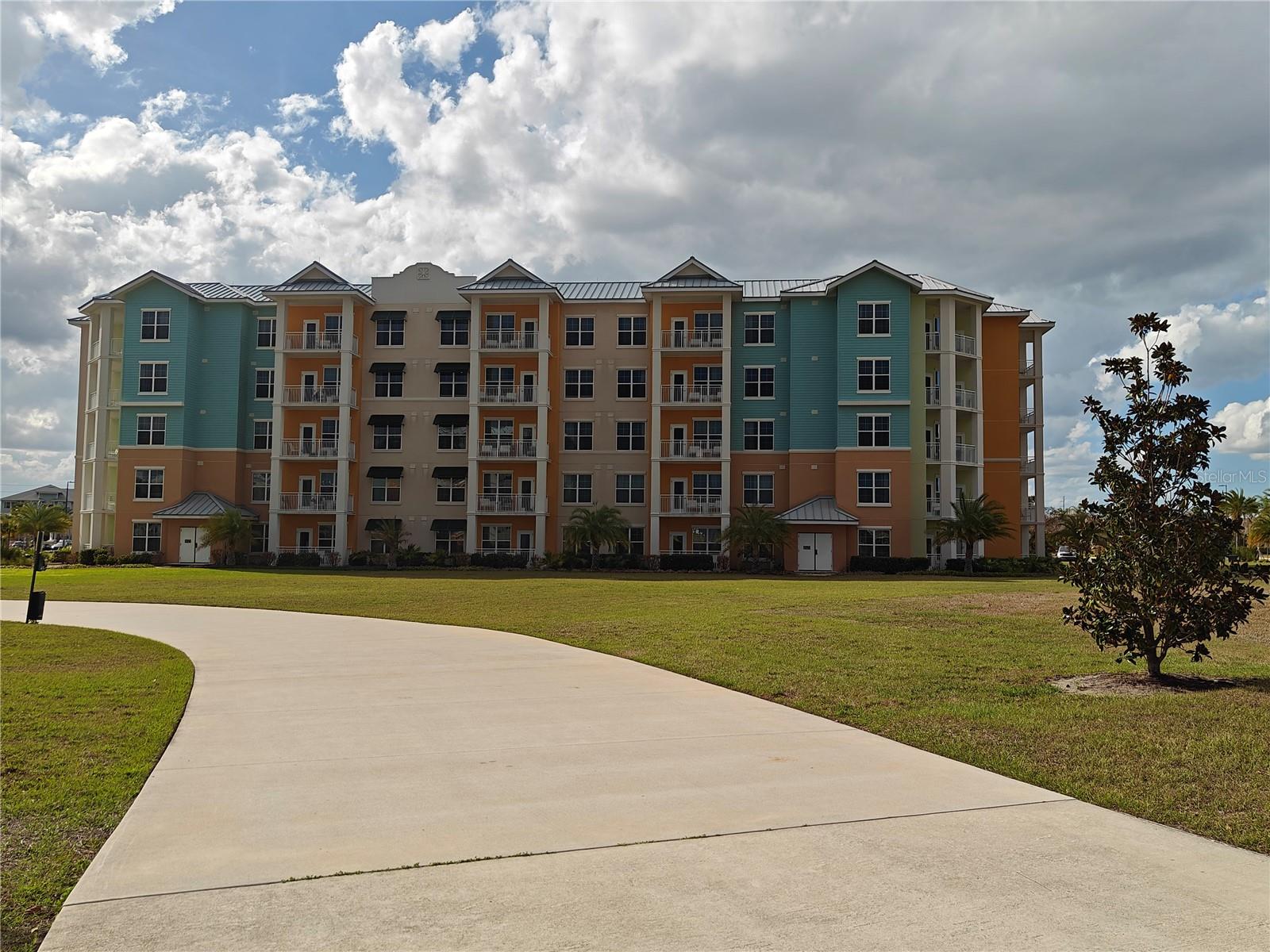 3151 Sunset Walk Dr #511 Property Photo 31